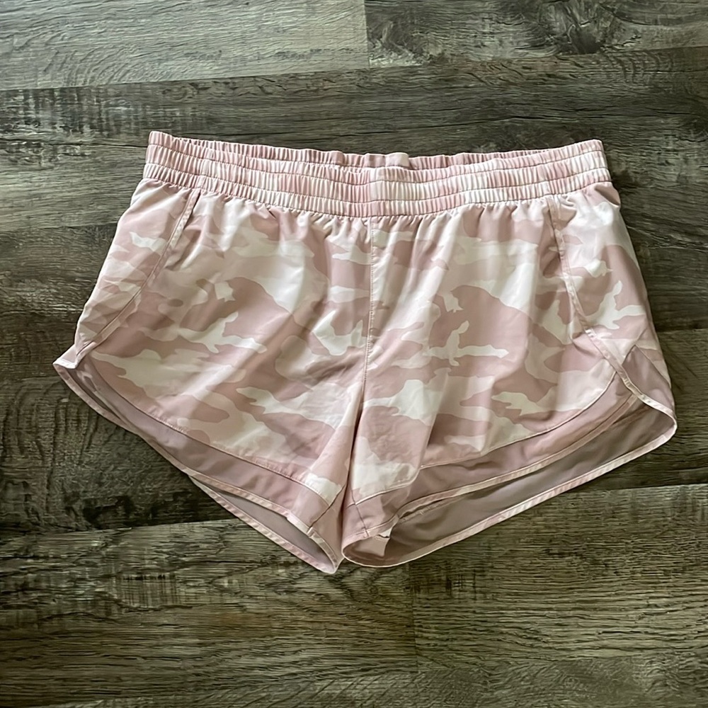 Athleta racer run shorts